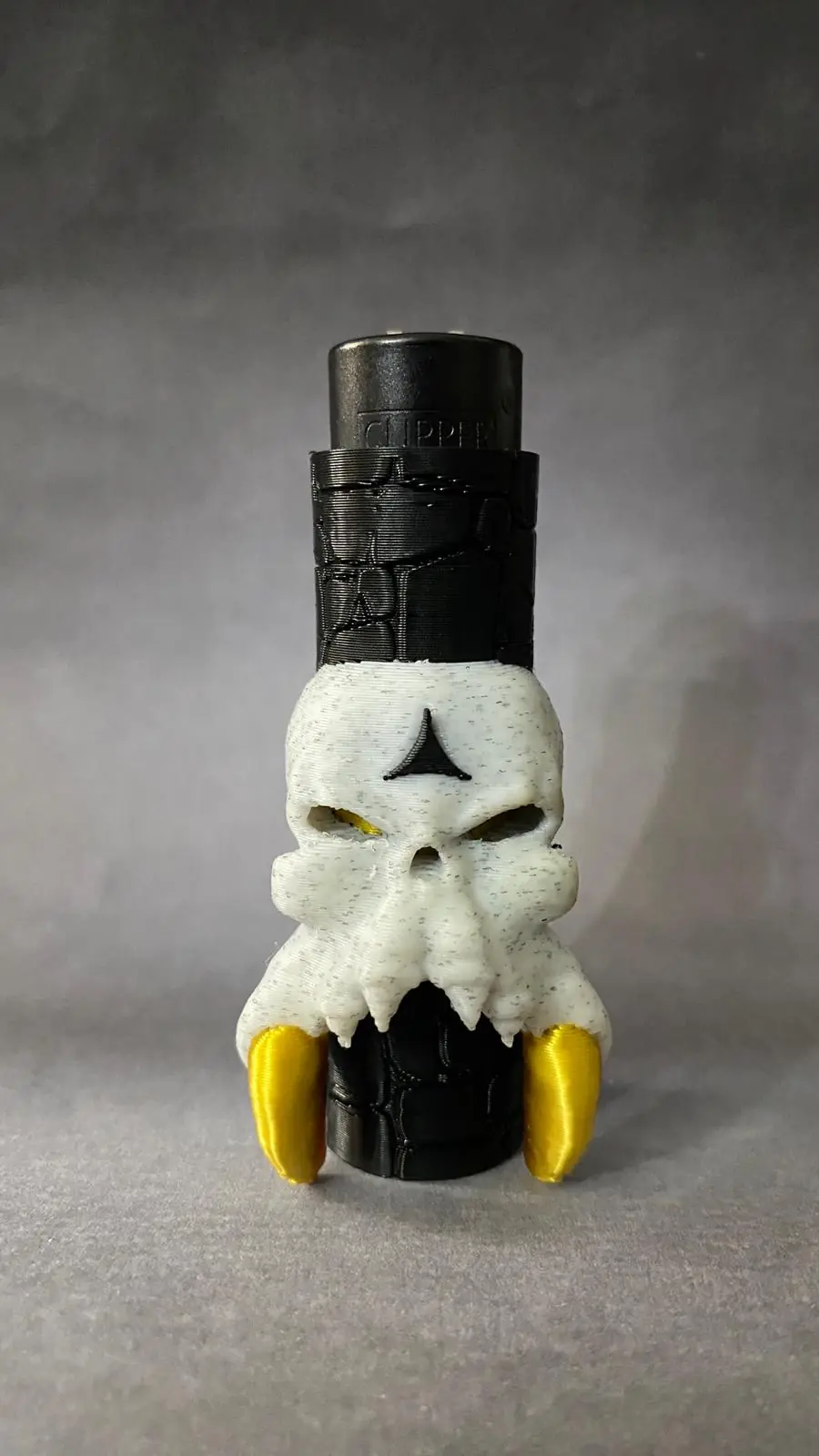Siyah Kafatası Clipper Çakmak – Dark Legends Koleksiyonu